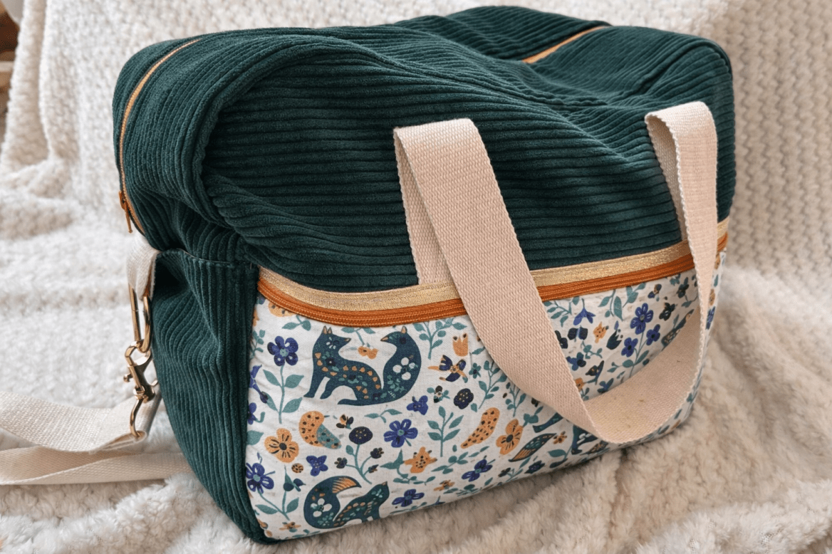 Sac à langer artisanal fait main cadeau maman bébé