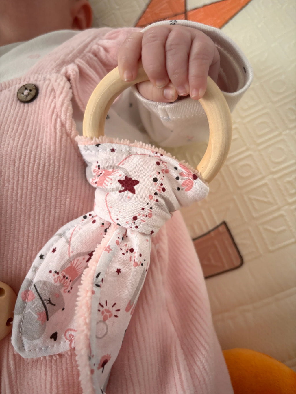 Anneau de dentition bébé en bois naturel, fait main - « Ballet Céleste"