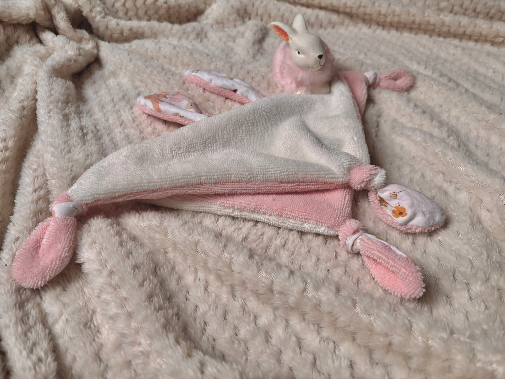 Doudou fait main collection Douceur Printanière – Un Monde Céleste
