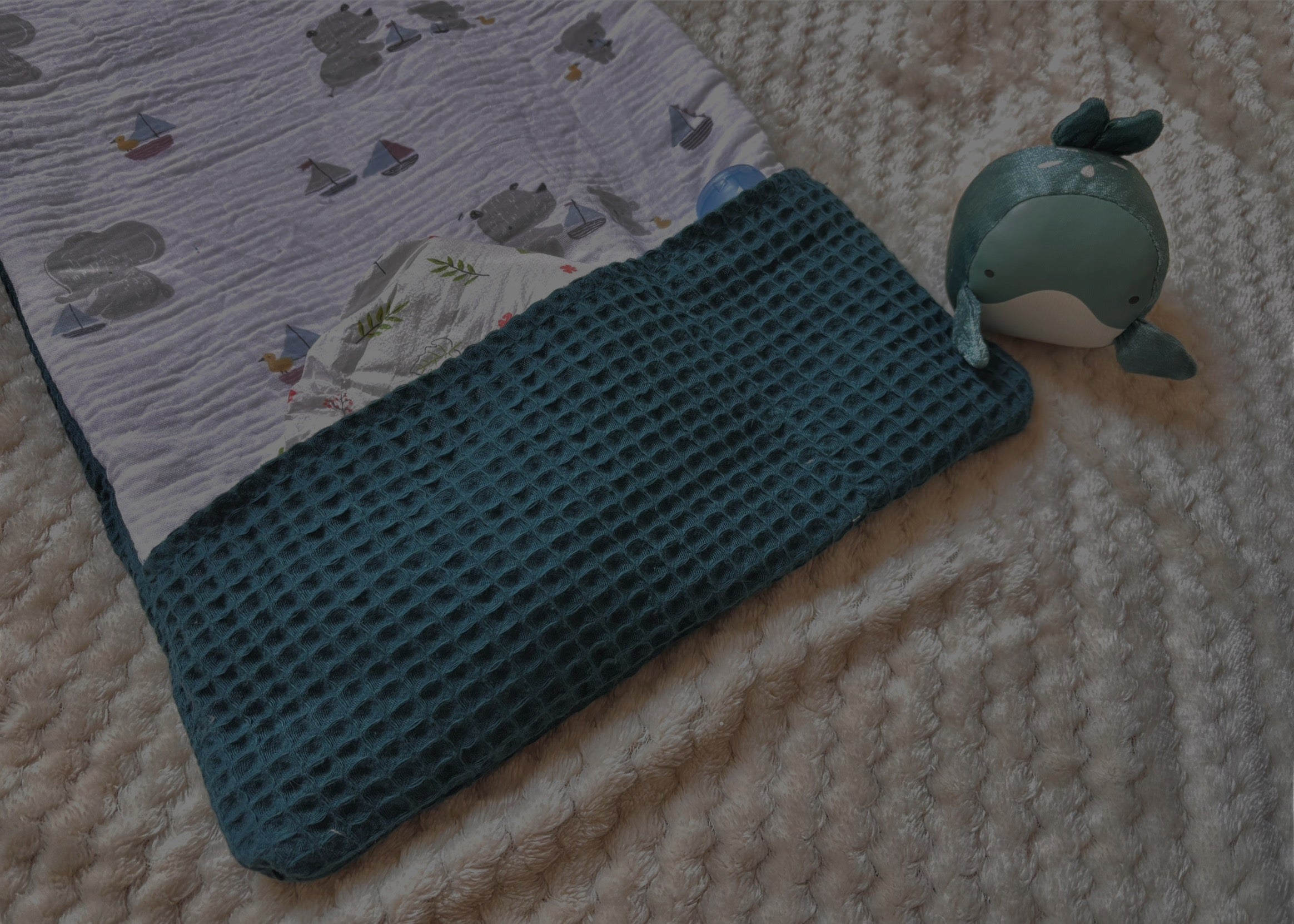 Tapis à langer fait main collection Horizon Céleste – Un Monde Céleste