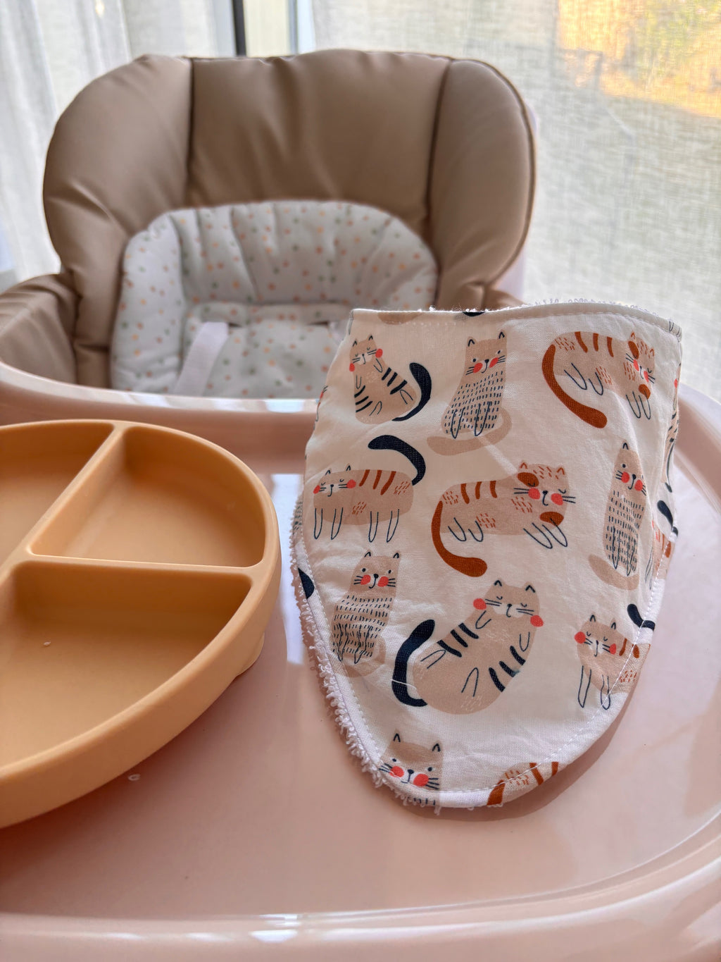 Bavoir bandana - Les petits explorateurs