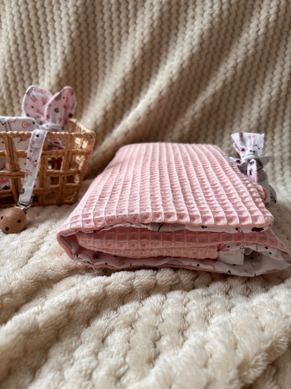 Tapis à langer nomade fait main "Ballet céleste"